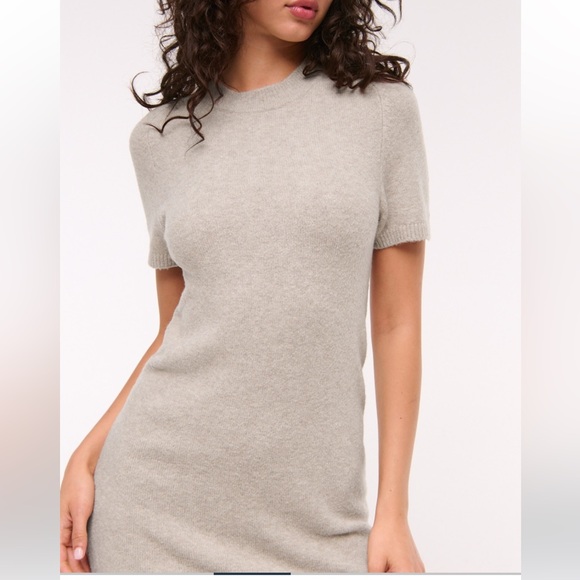Abercrombie Madeline Mini Sweater Dress - Picture 3 of 6